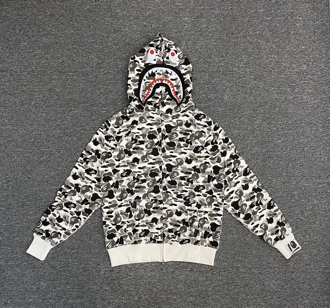 BAPE