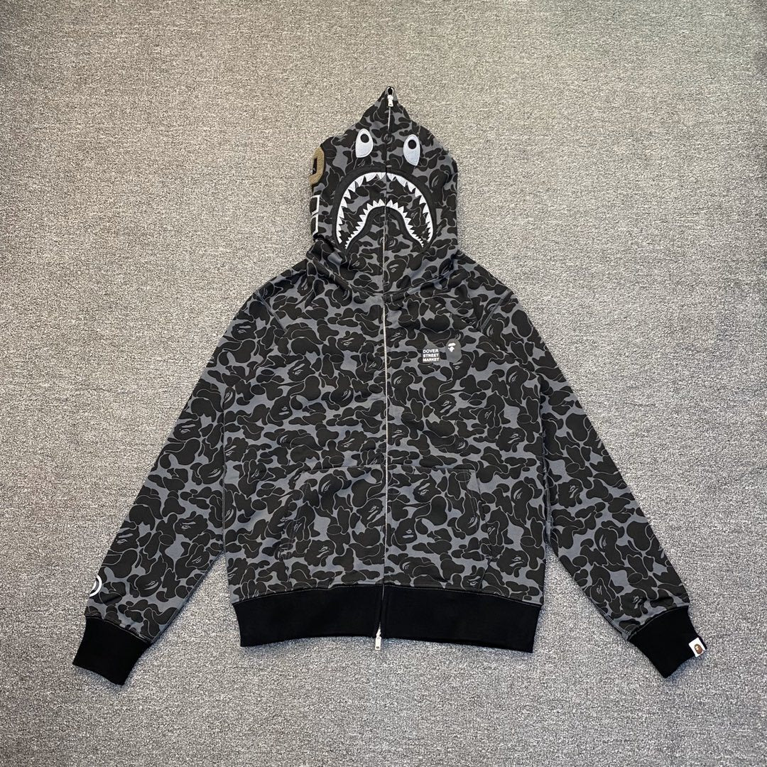 BAPE