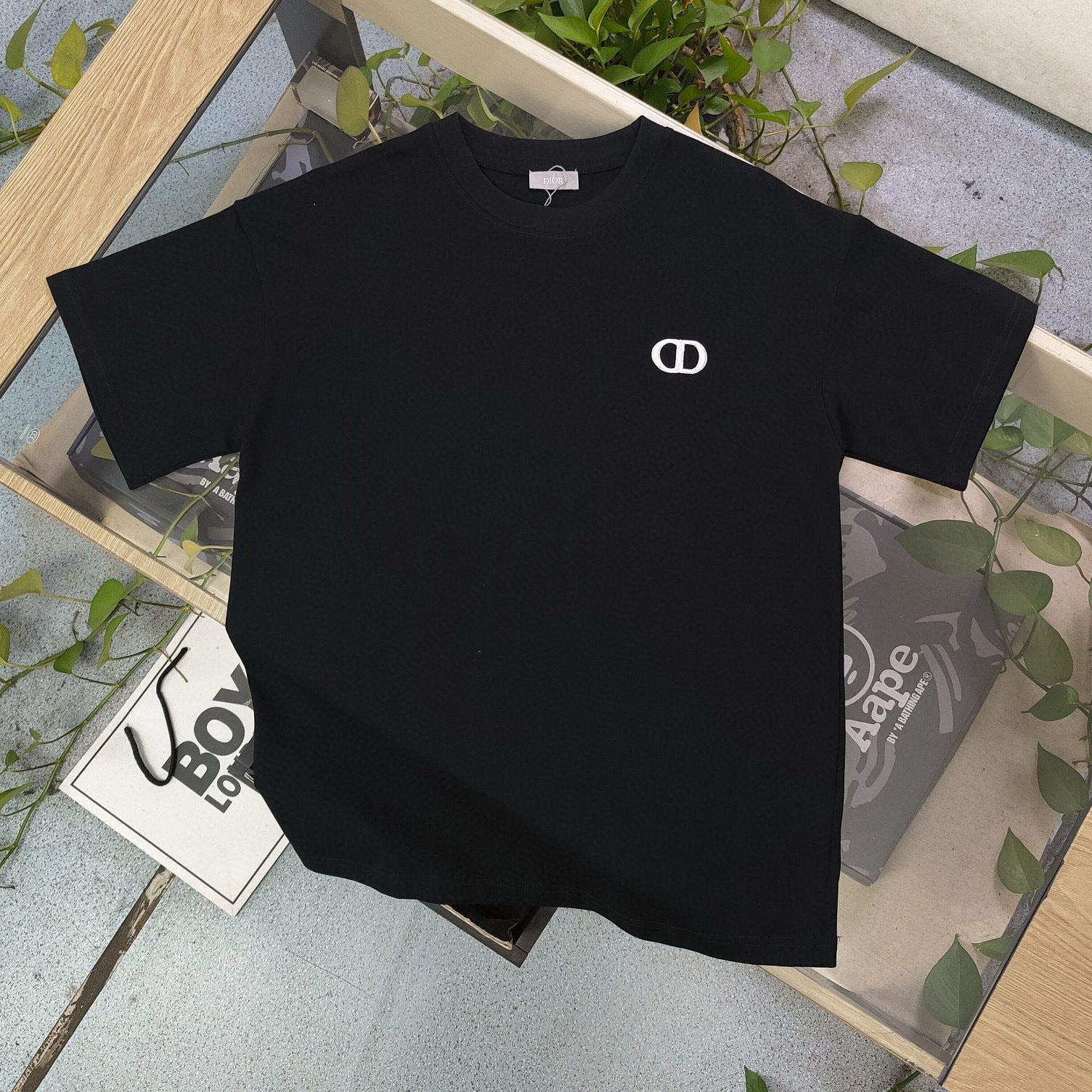 DIOR
