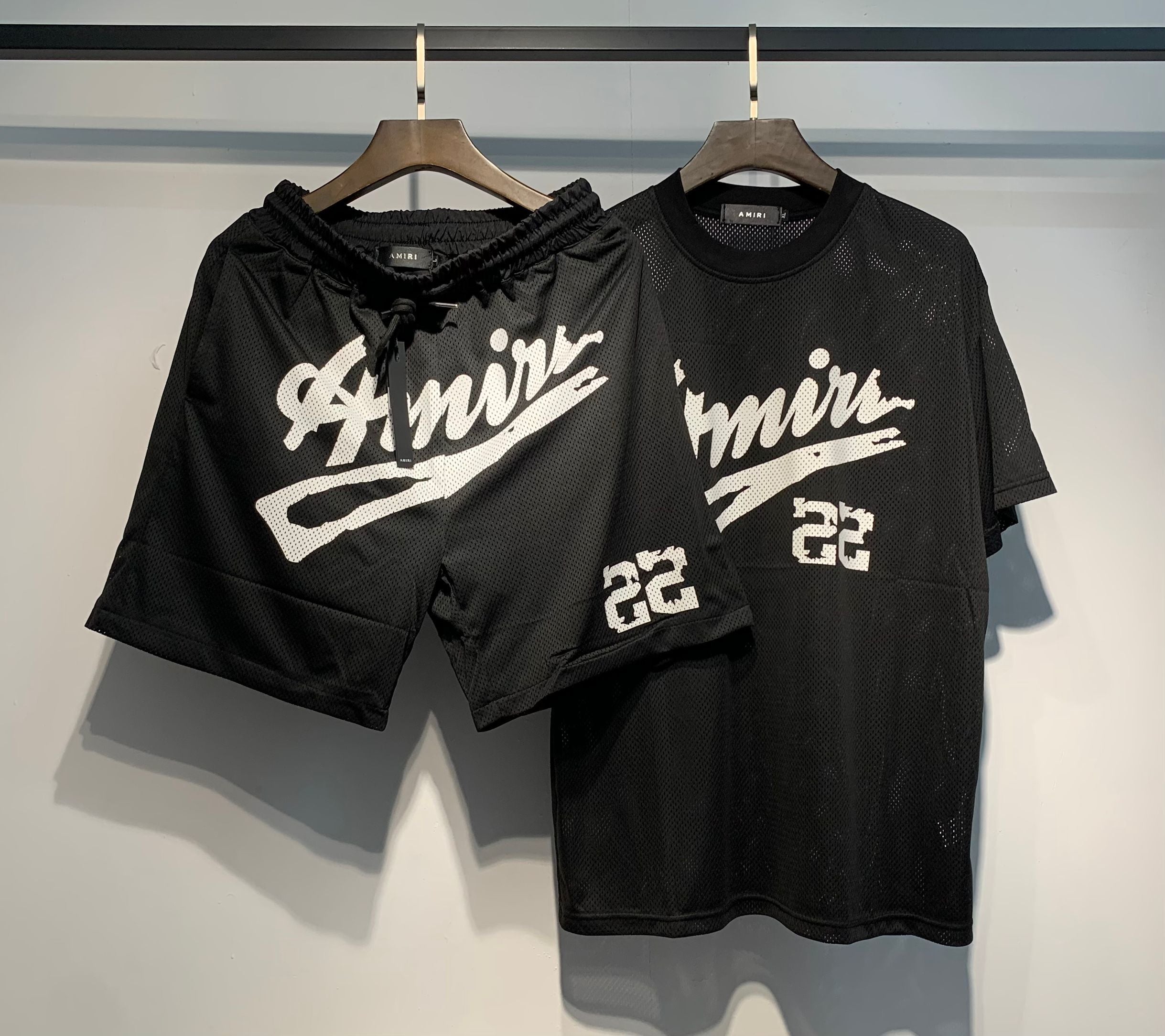 AMIRI