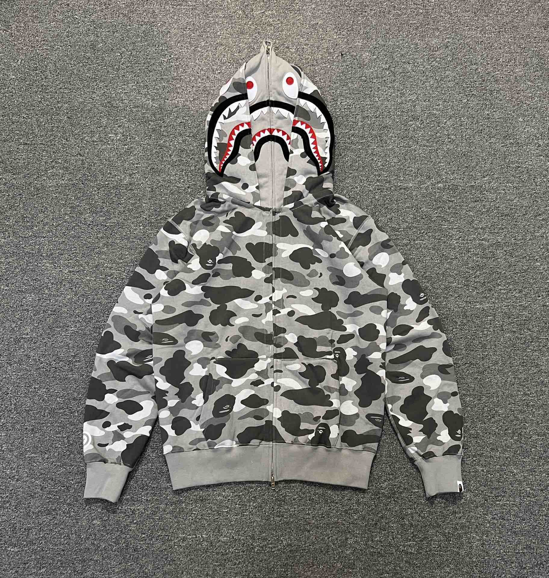 BAPE