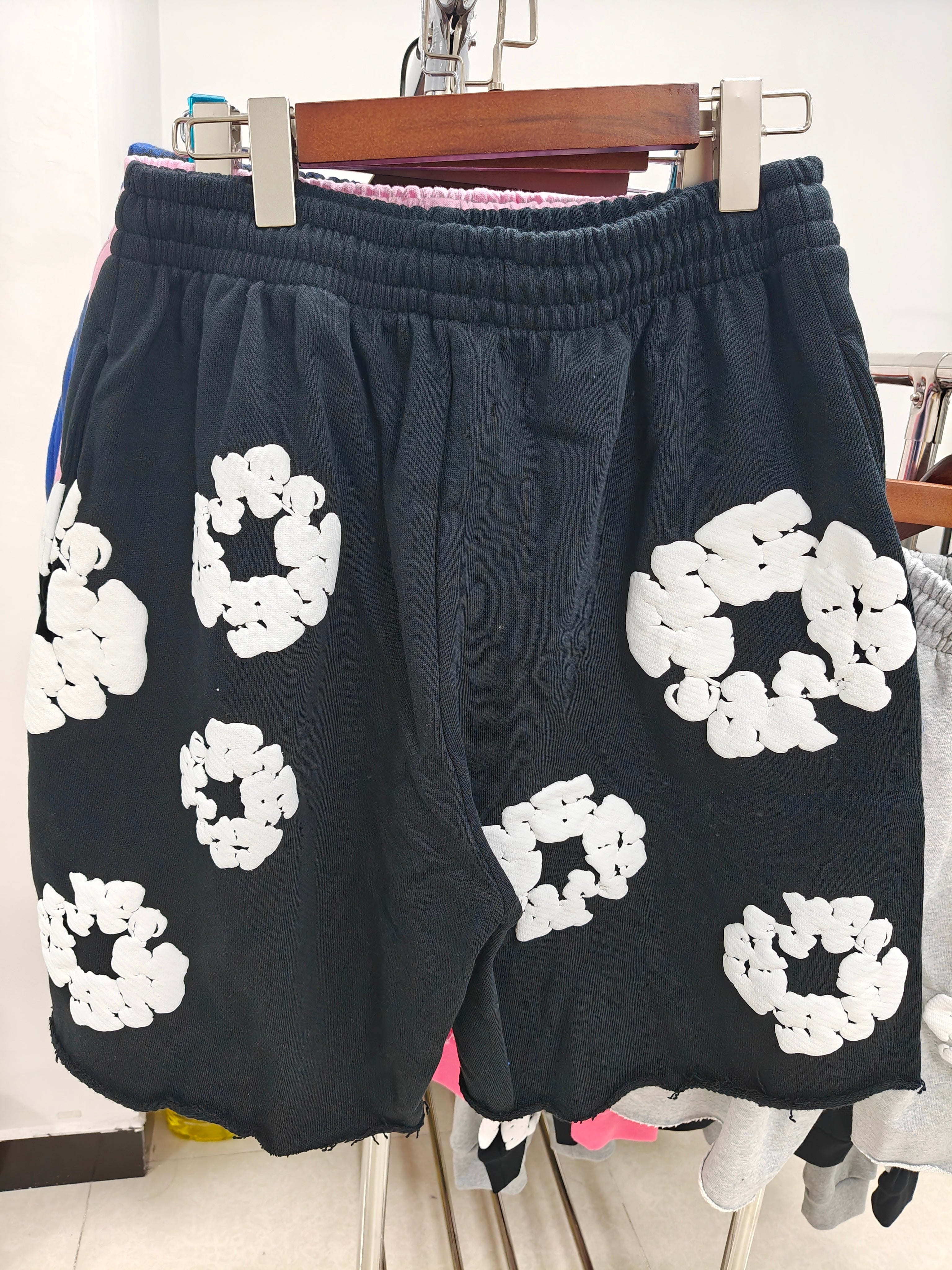 DENIM SHORTS (BLACK)