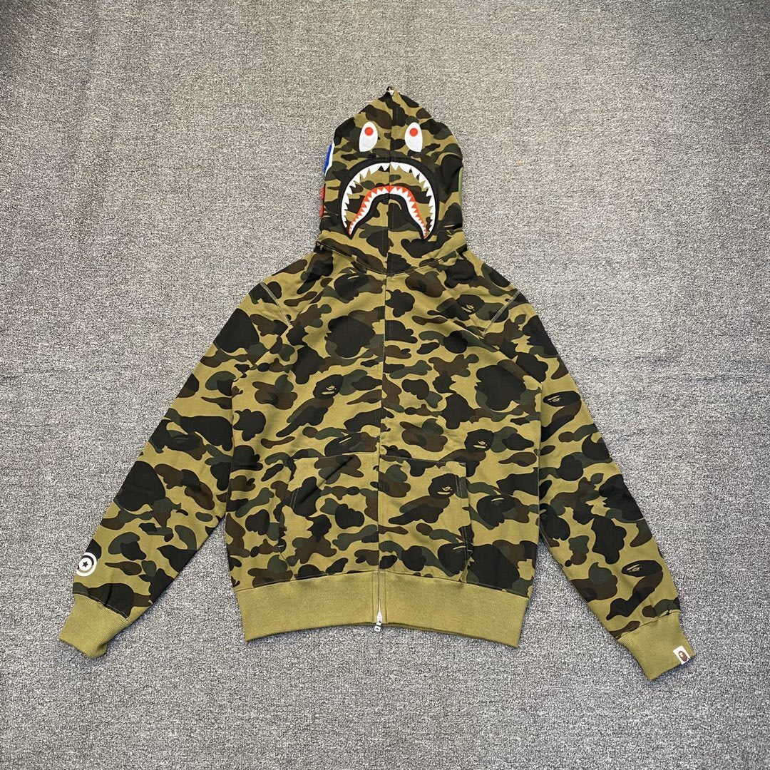 BAPE