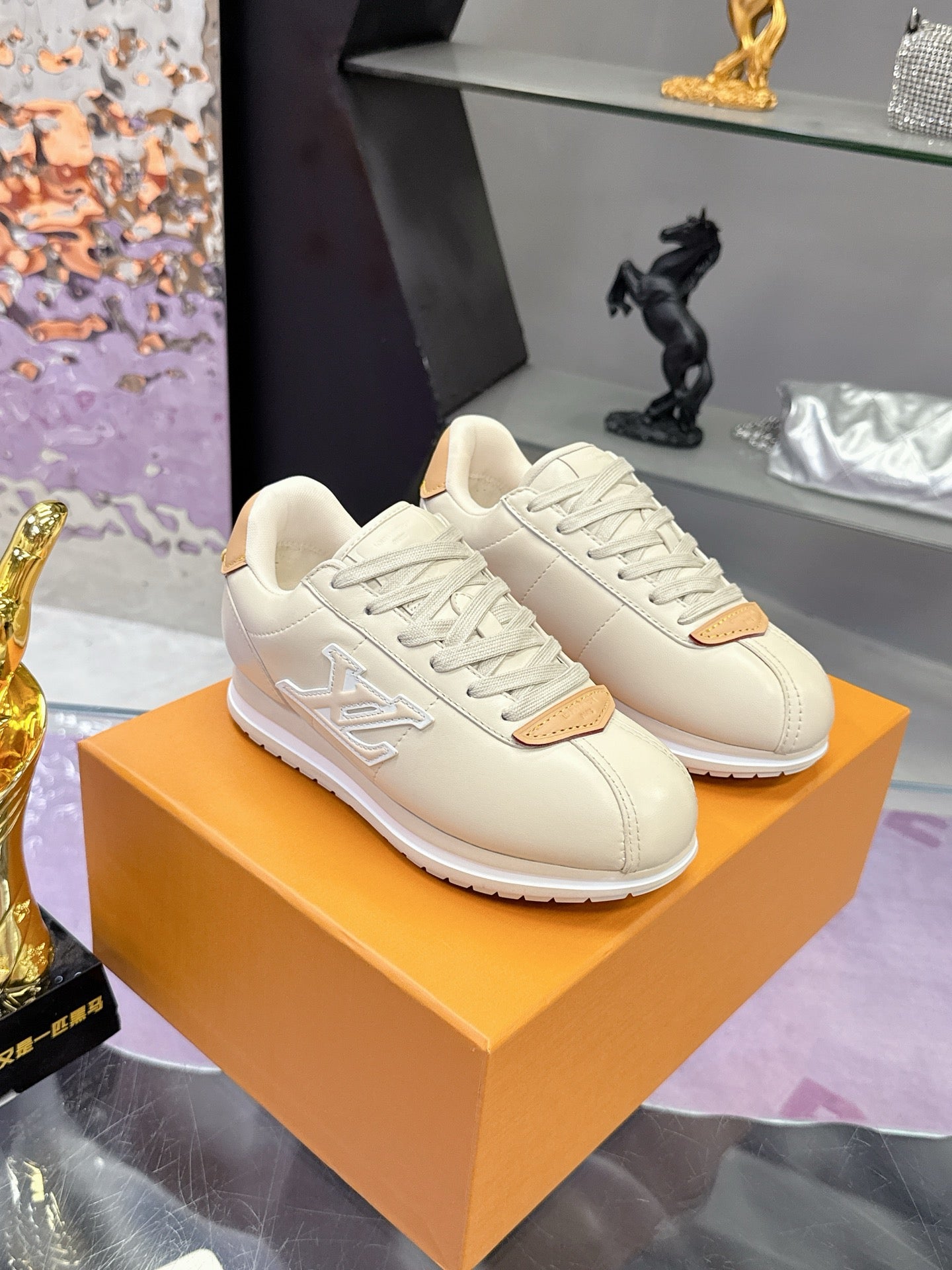 LV