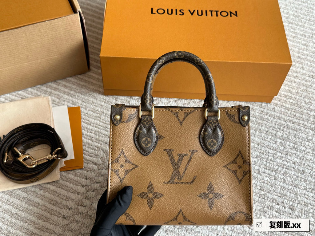 Louis Vuitton OnTheGo BB (Mini Tote)