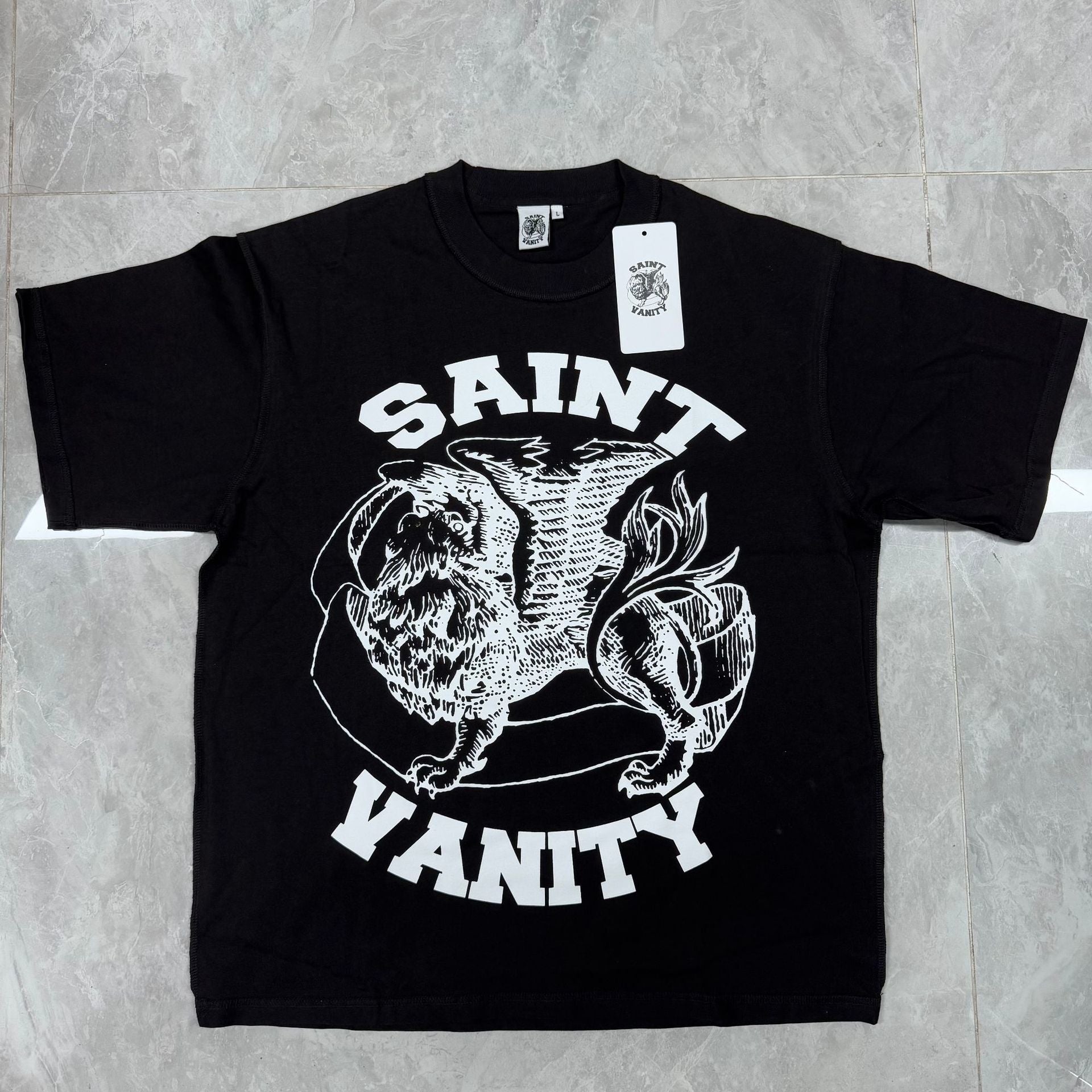 SAINT VANITY