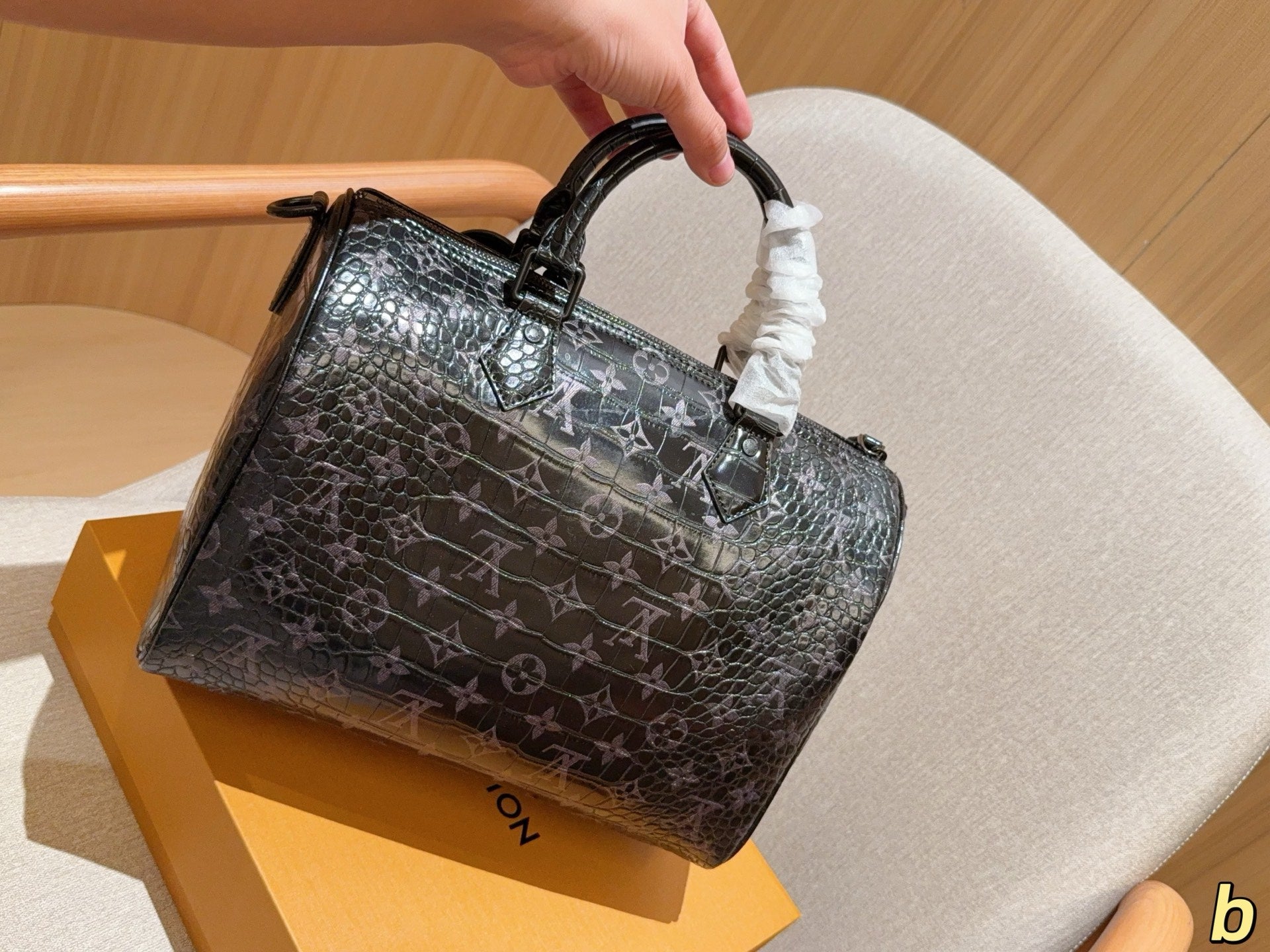 Louis Vuitton Speedy Bandoulière 30