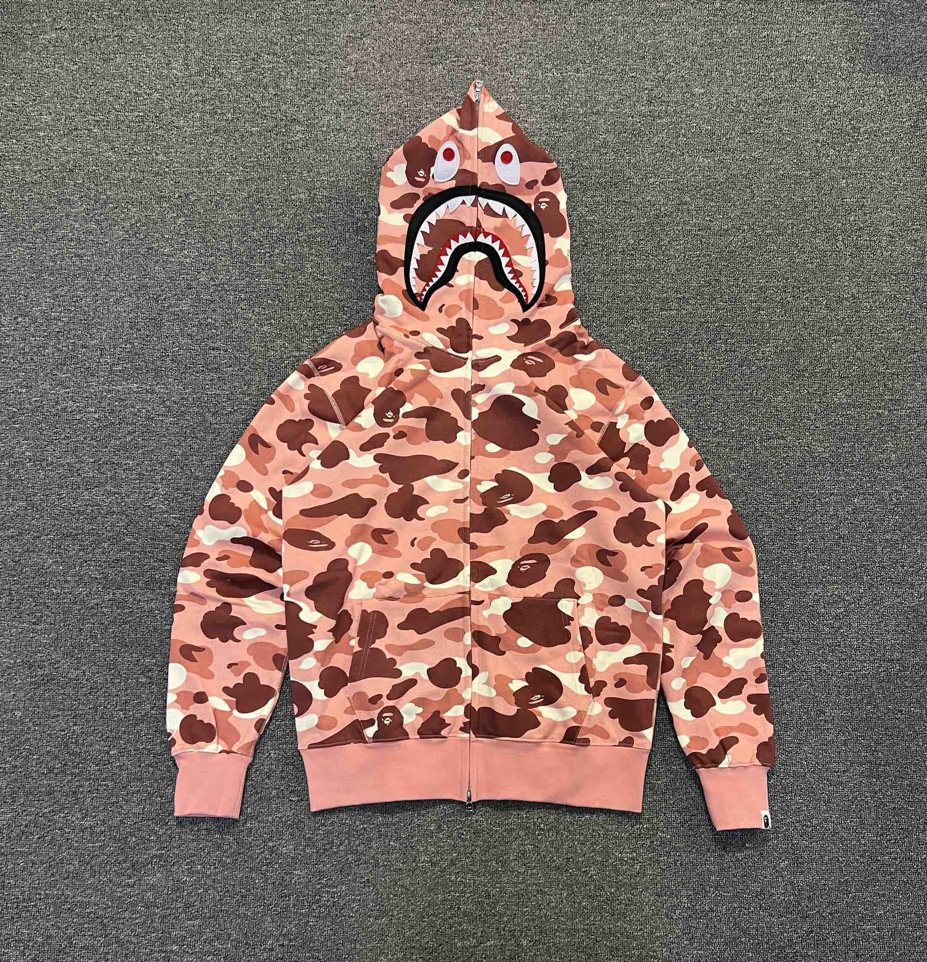 BAPE