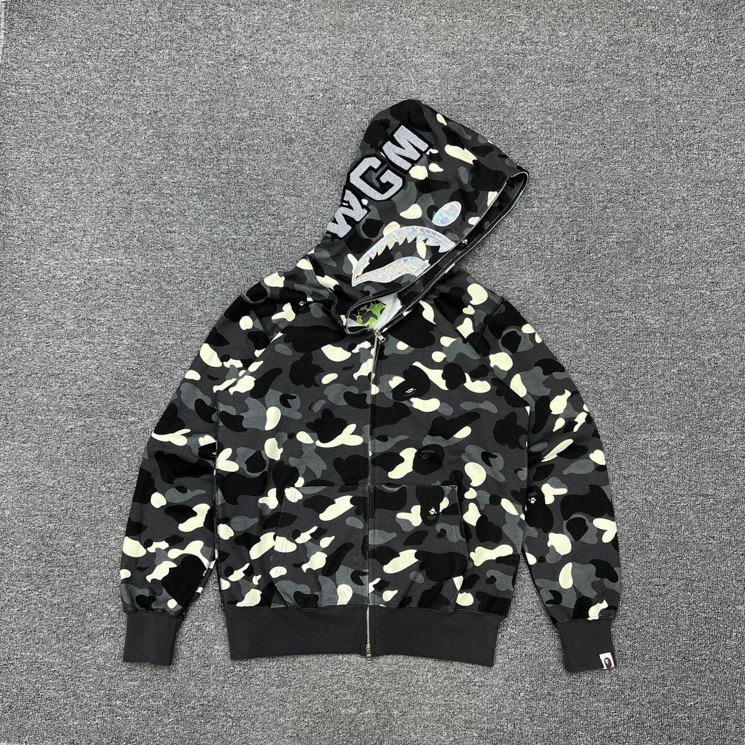 BAPE