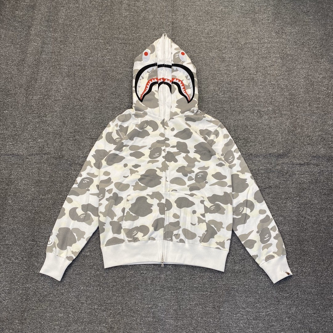 BAPE