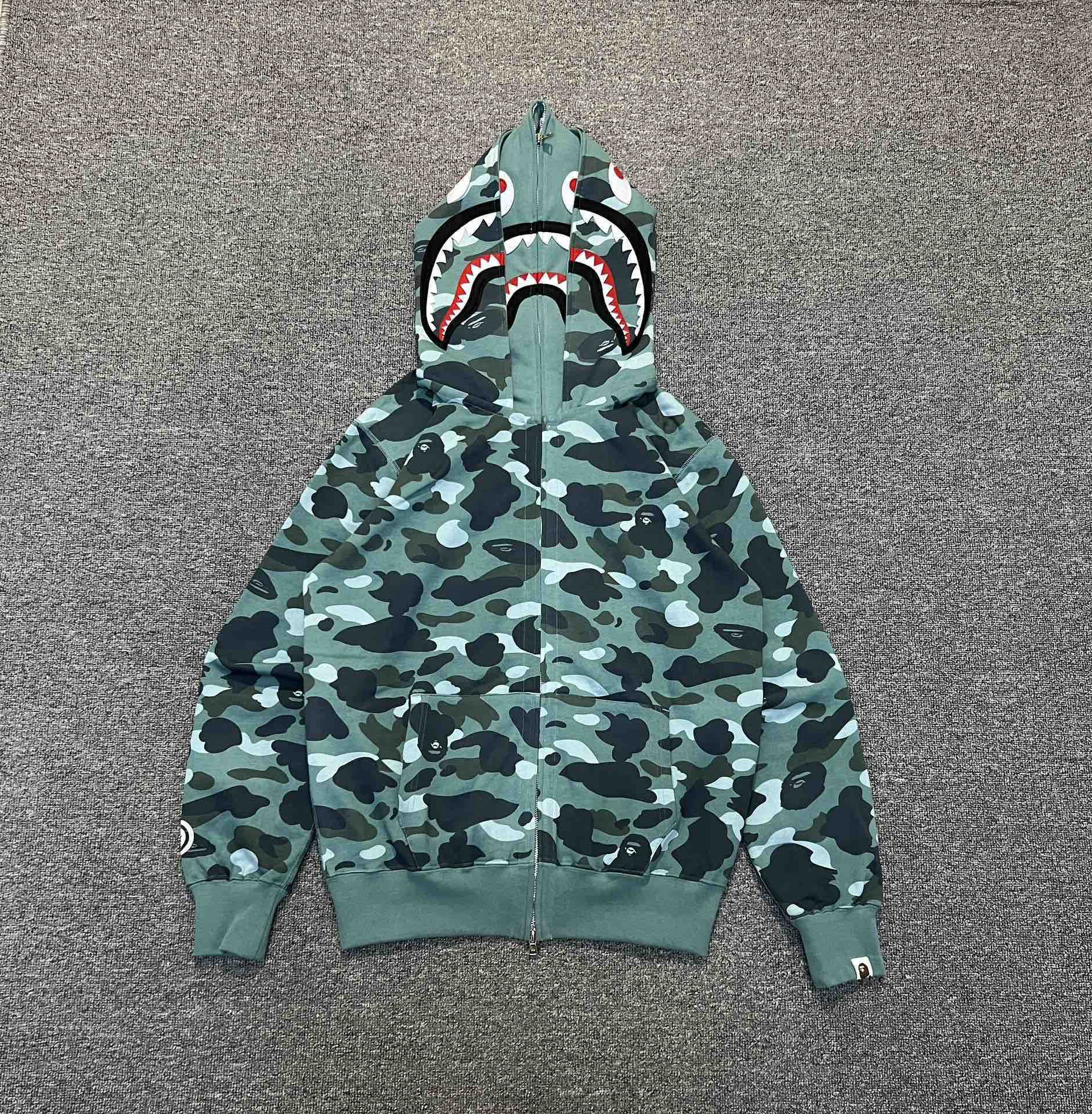 BAPE
