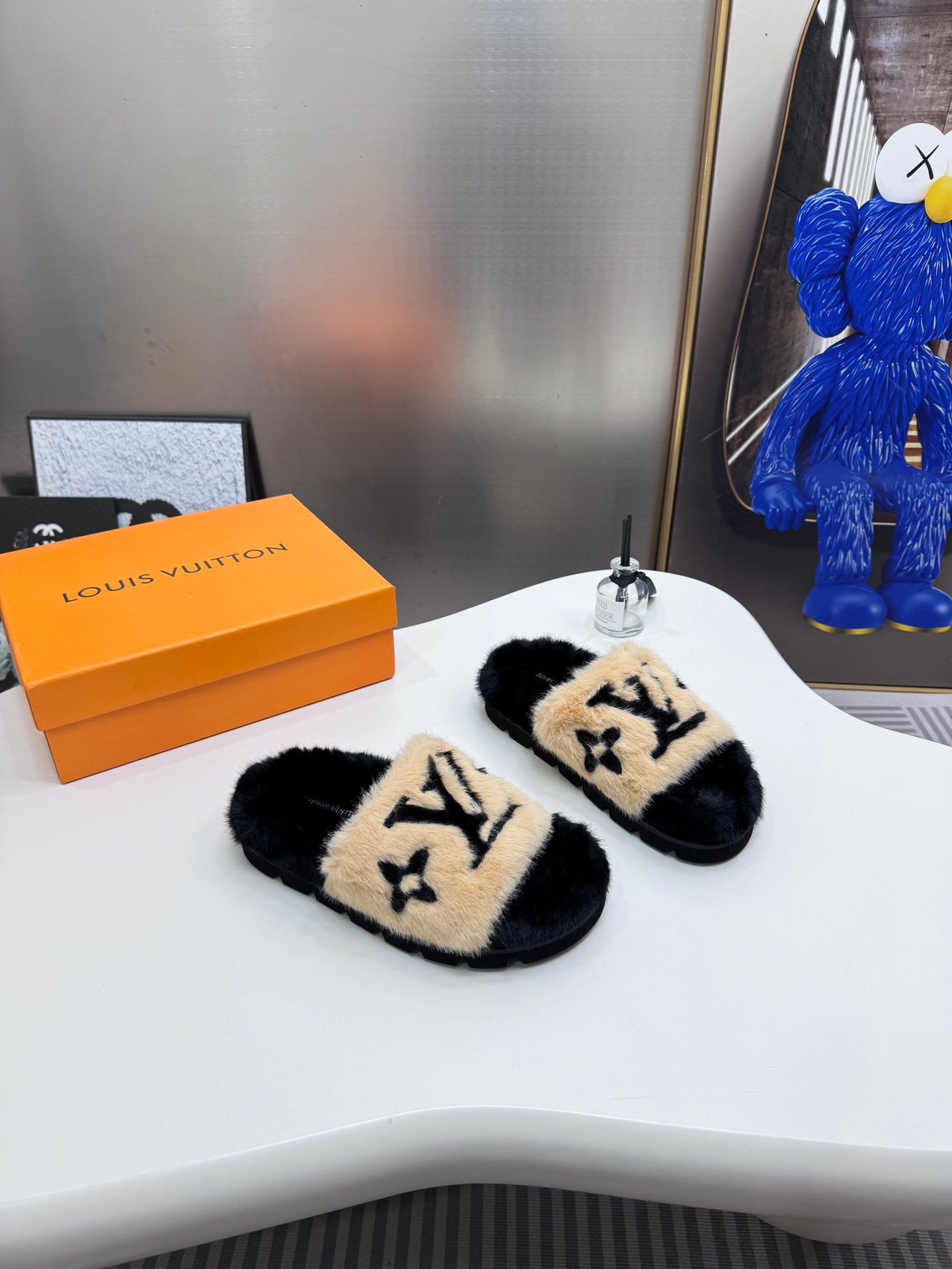 LV
