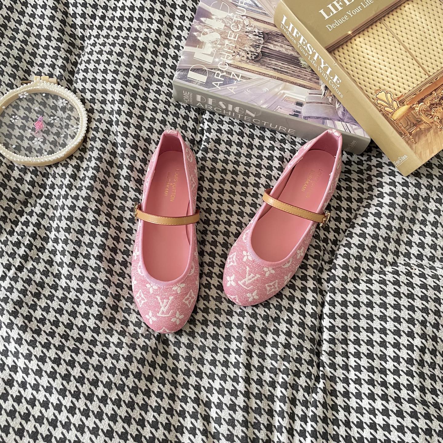 LV