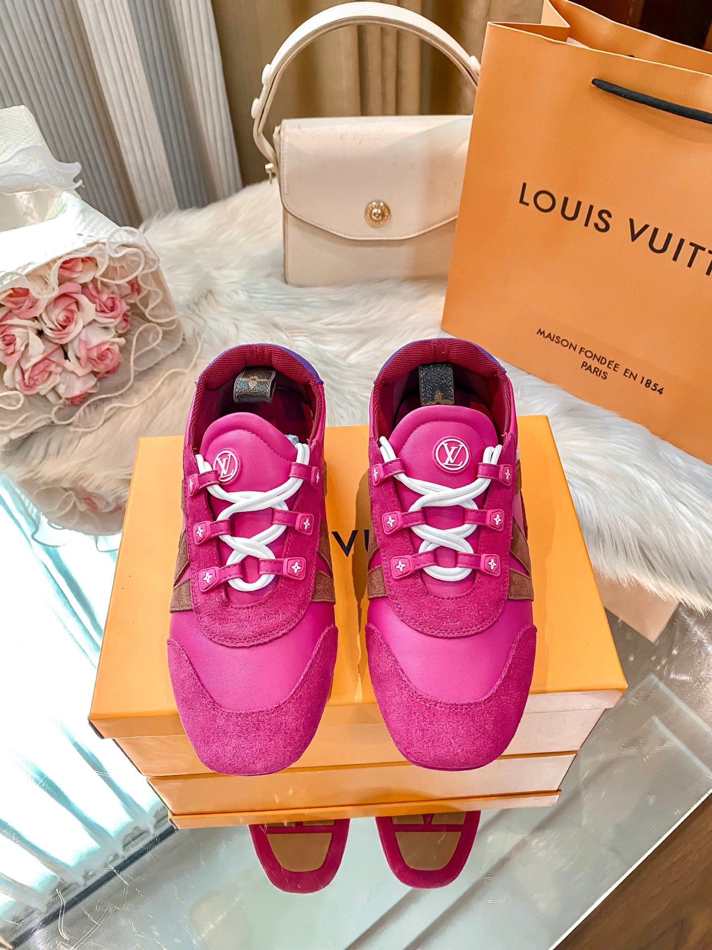 LV
