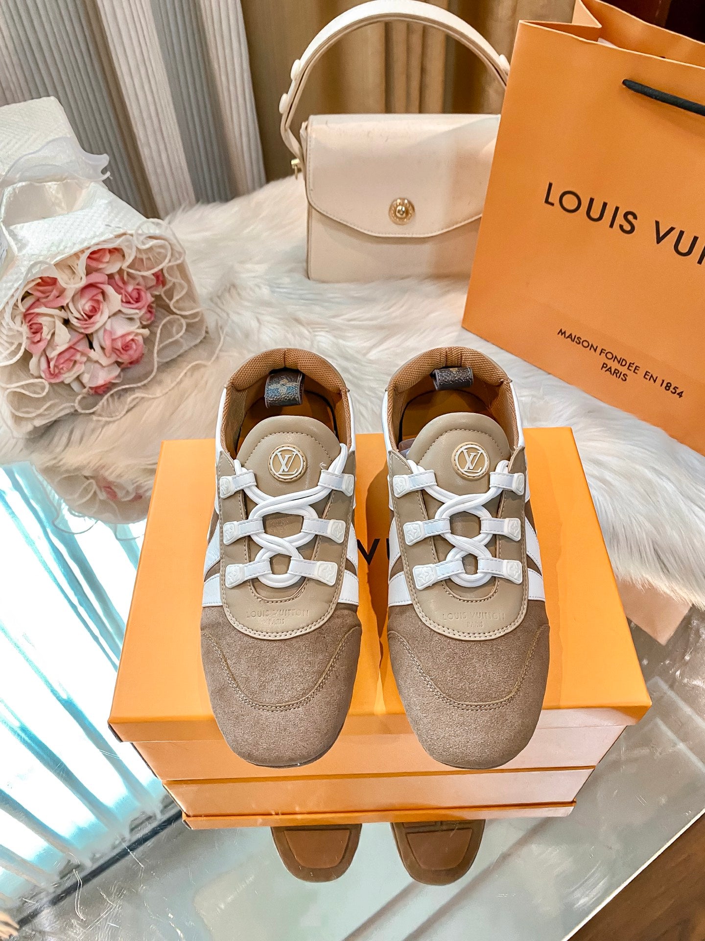 LV