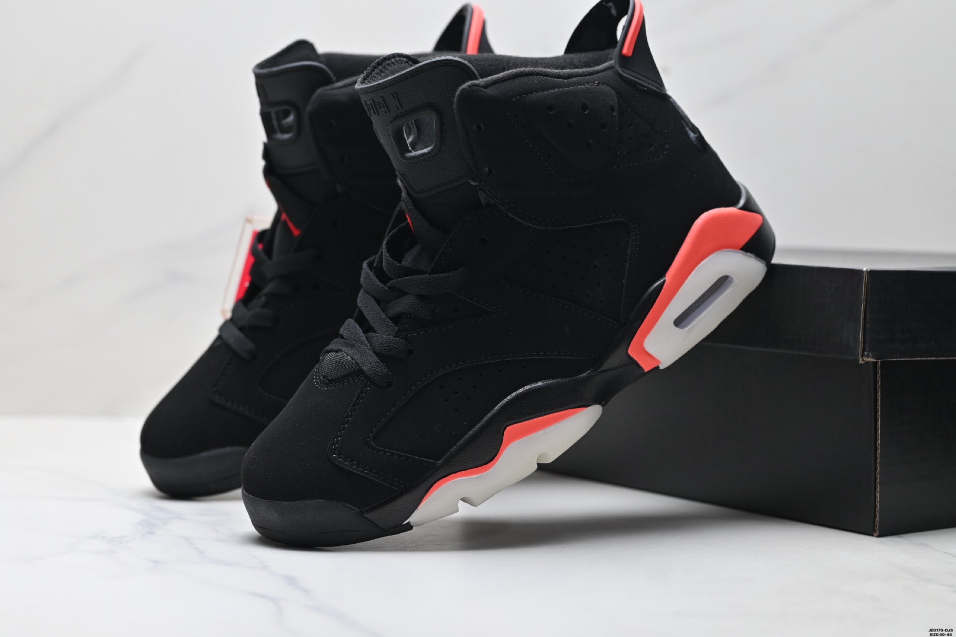 AIR JORDAN