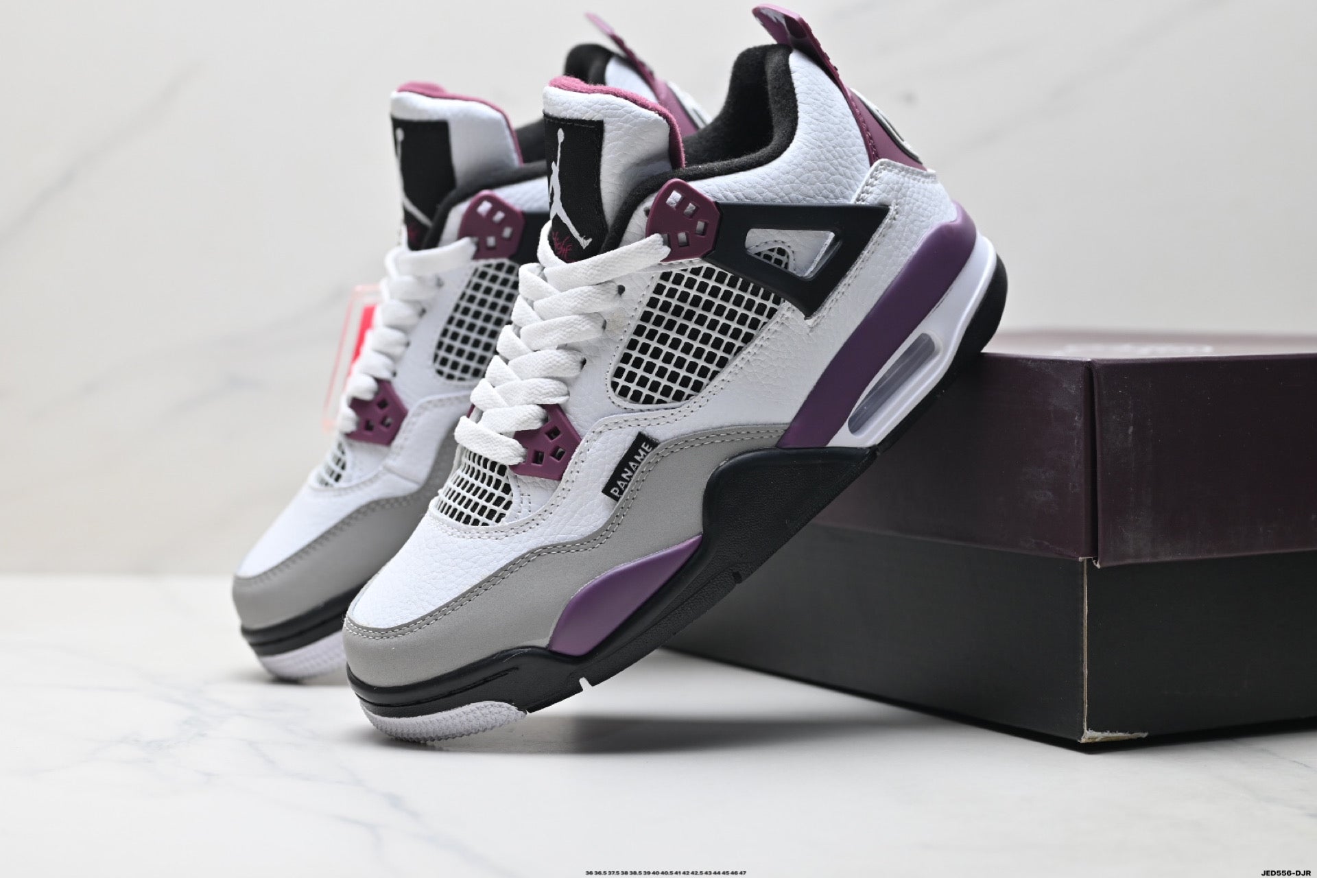 AIR JORDAN
