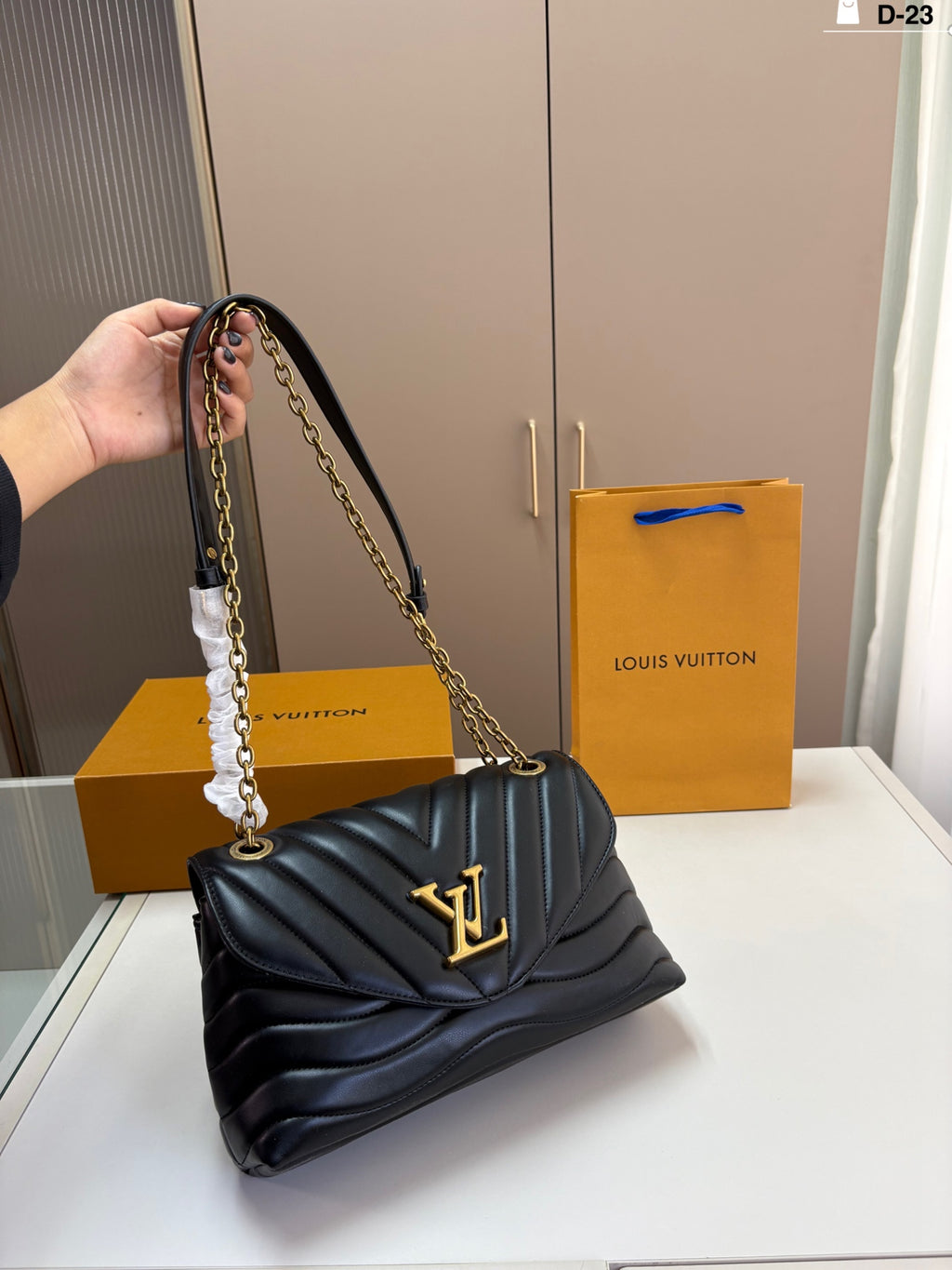 Louis Vuitton New Wave Chain Bag PM