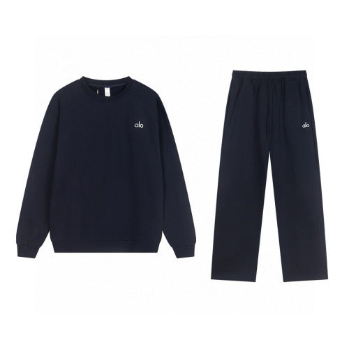 Alo “Essential Comfort” Set – Jet Black
