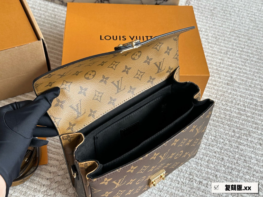 Louis Vuitton Pochette Métis