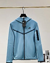 Nike – Light Blue Windbreaker Jacket