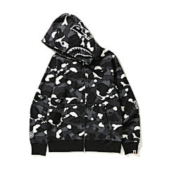 BAPE – Black Glow-in-the-Dark Shark Hoodie